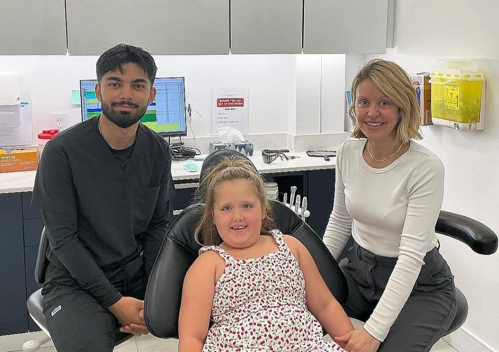 What to Expect When Choosing Invisalign to Straighten Your Teeth